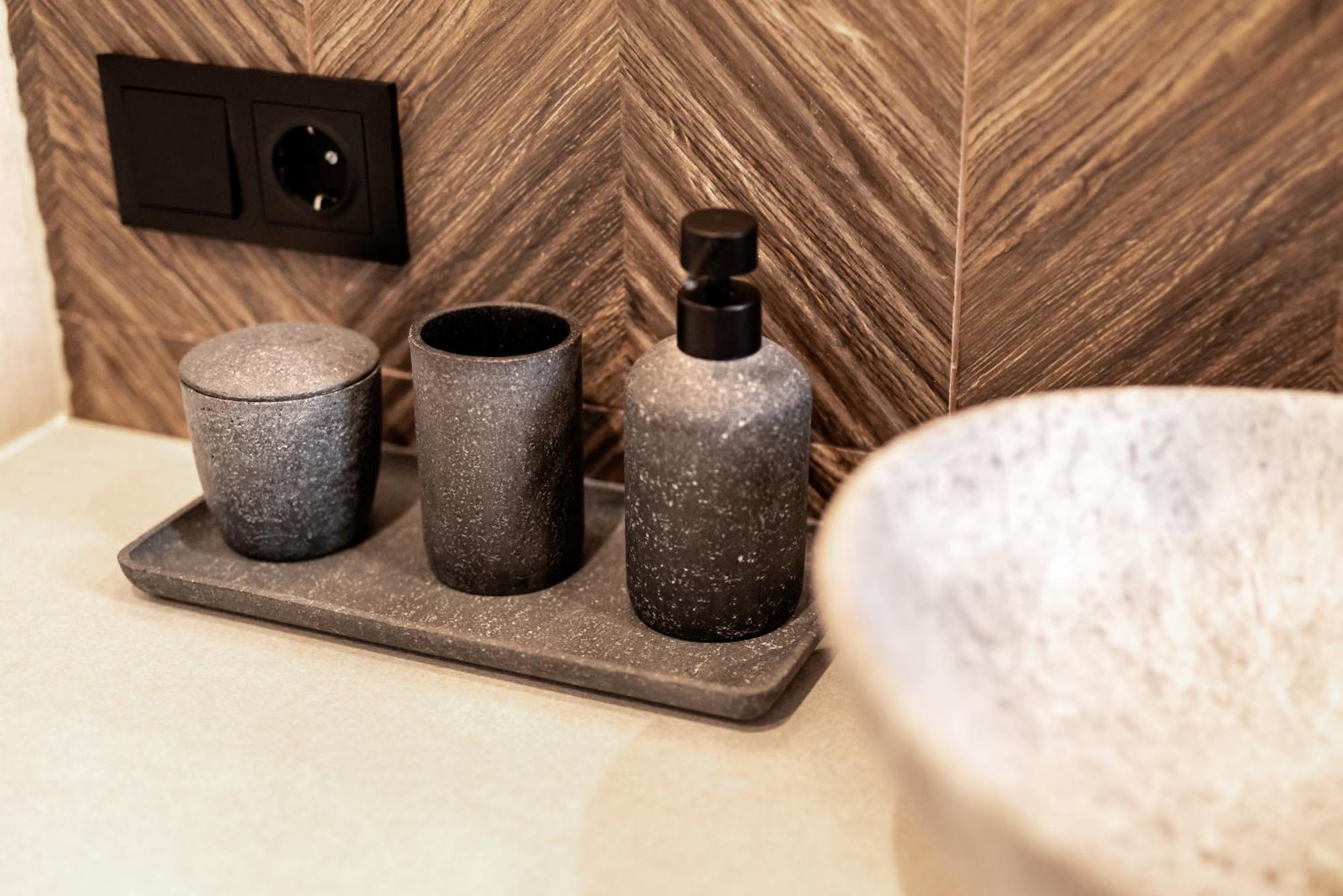 Acacia Luxury Apartment